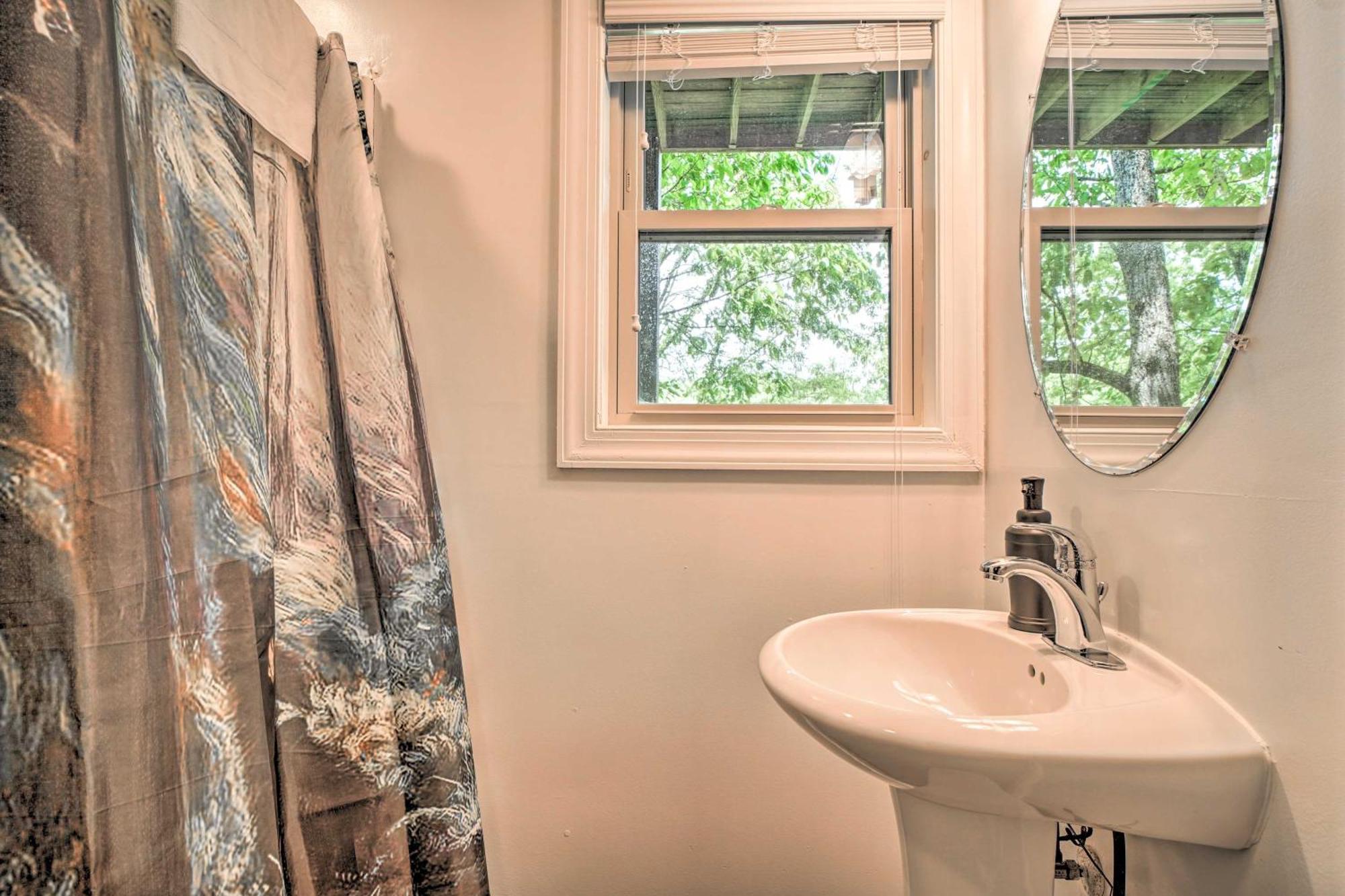 Pigeon Forge Cabin Sauna, Saltwater Pool And Views! Sevierville Eksteriør billede