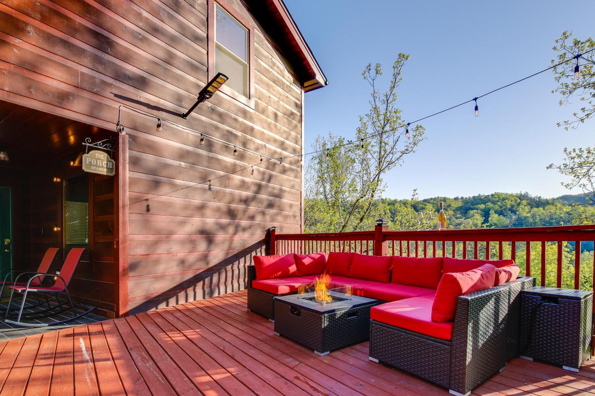 Pigeon Forge Cabin Sauna, Saltwater Pool And Views! Sevierville Eksteriør billede